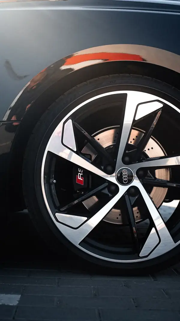 Audi RS · Aro bicolor